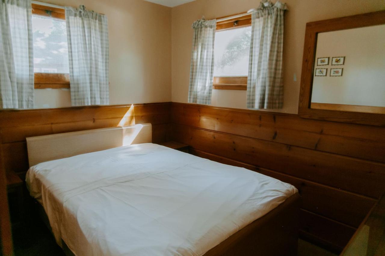 Silver Rapids Lodge & Campground Ely Eksteriør billede