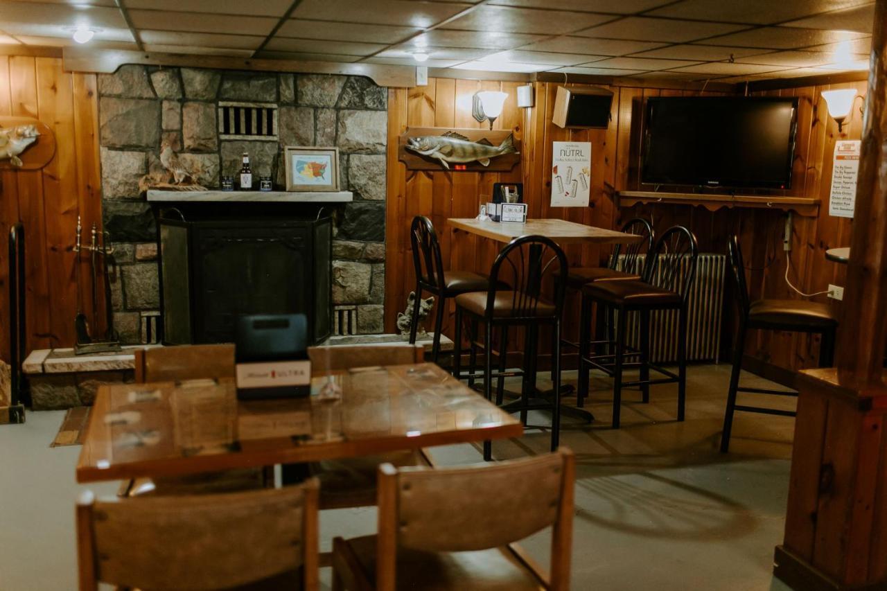 Silver Rapids Lodge & Campground Ely Eksteriør billede